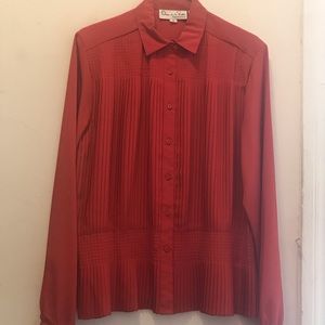 Red Oscer de la Renta blouse.